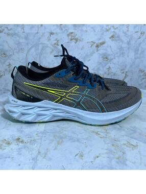 Asics Novablast 2 Men's Size 10 Running Shoes Blue Gray Athletic Low Sneakers